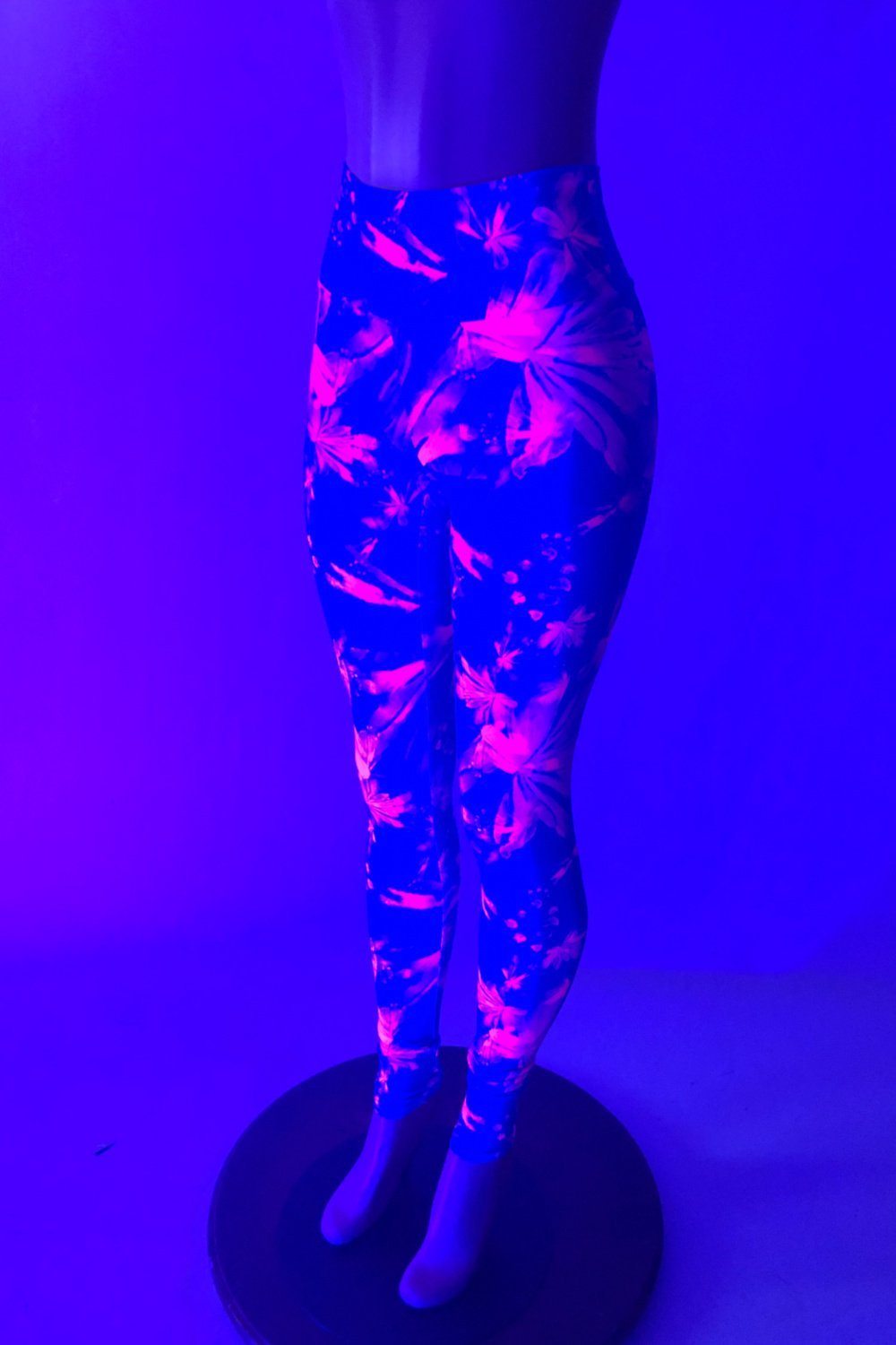 UV Glow Radiant Rainforest