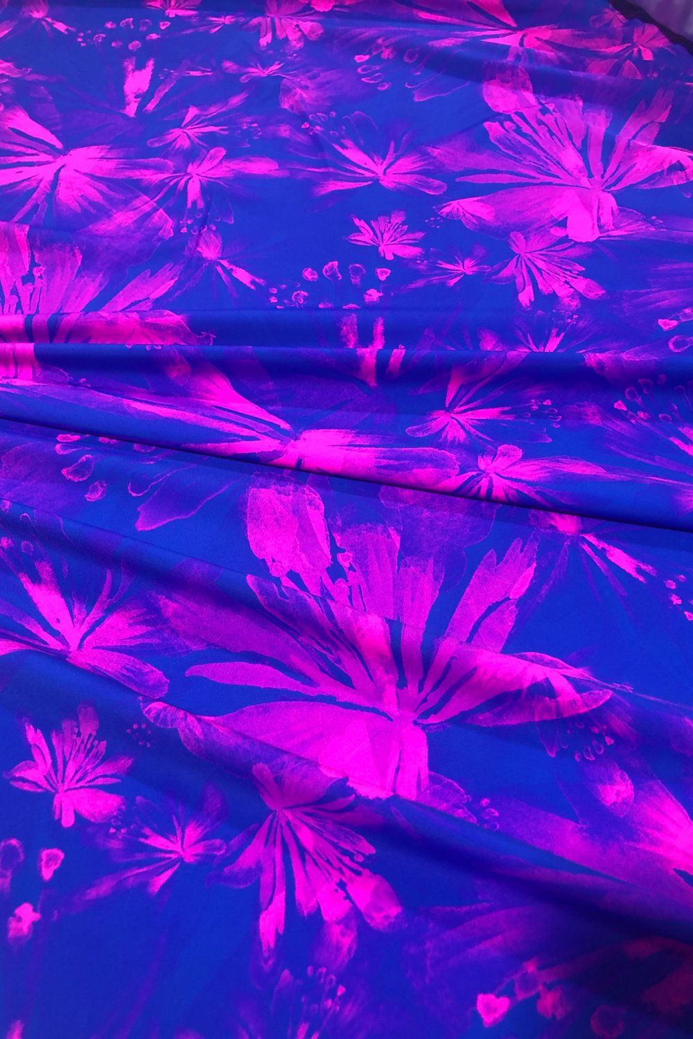 UV Glow Radiant Rainforest