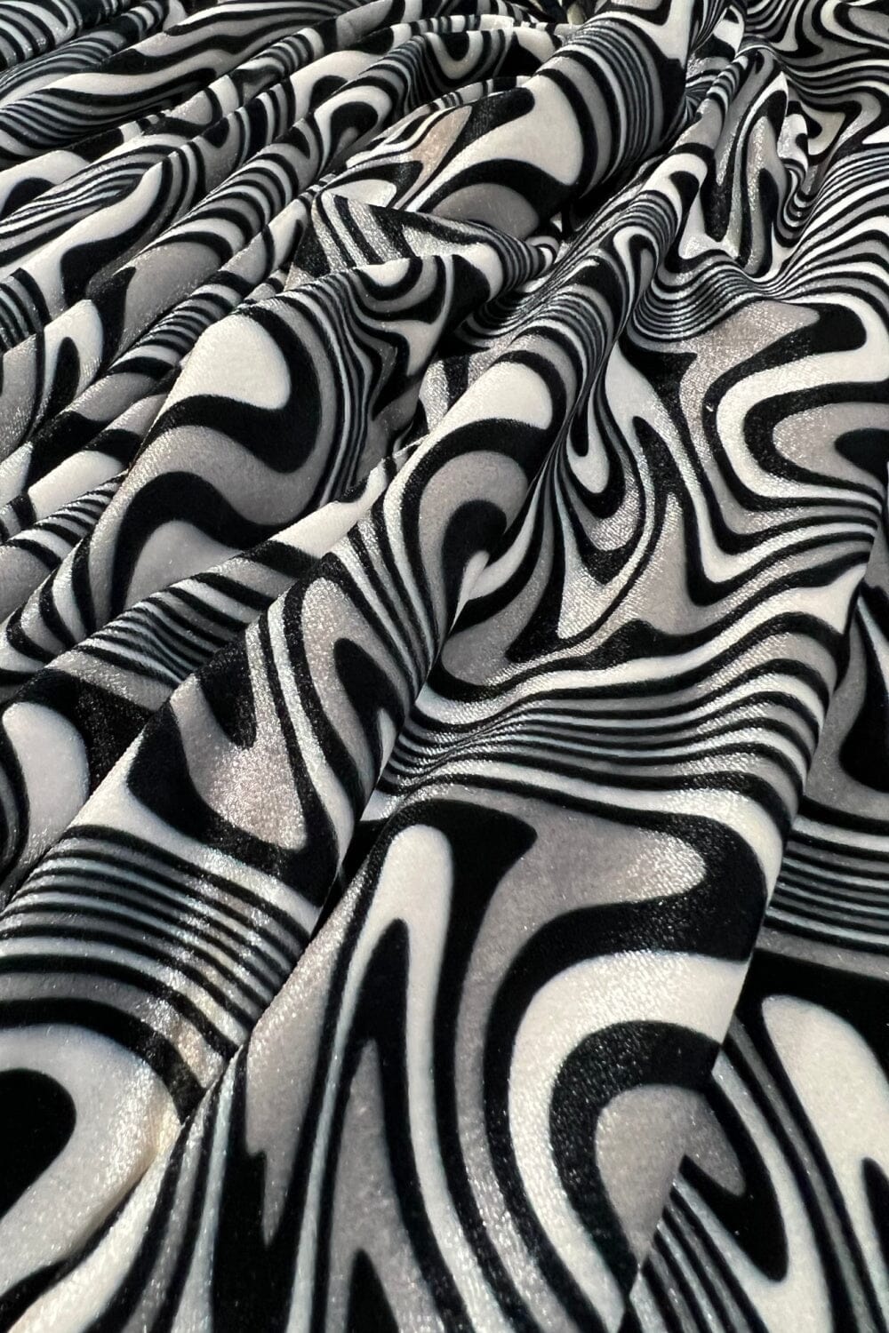 Distortion Stretch Velvet