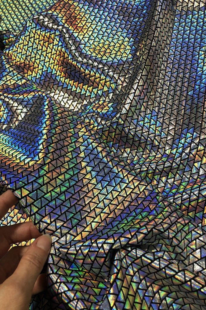 Prism Holographic